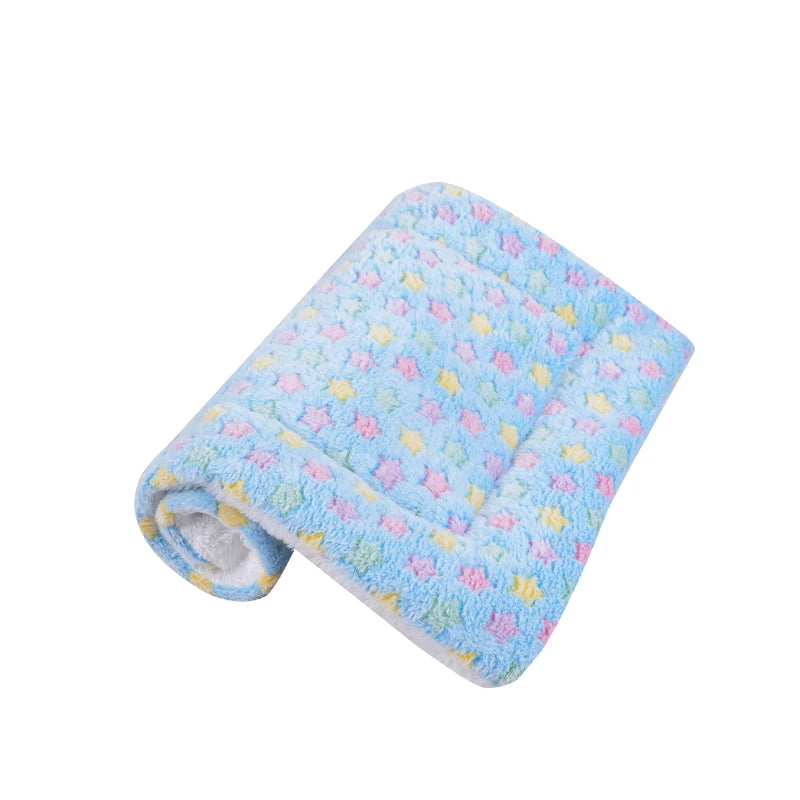 Dogora flannel blanket features washable warm lightweight